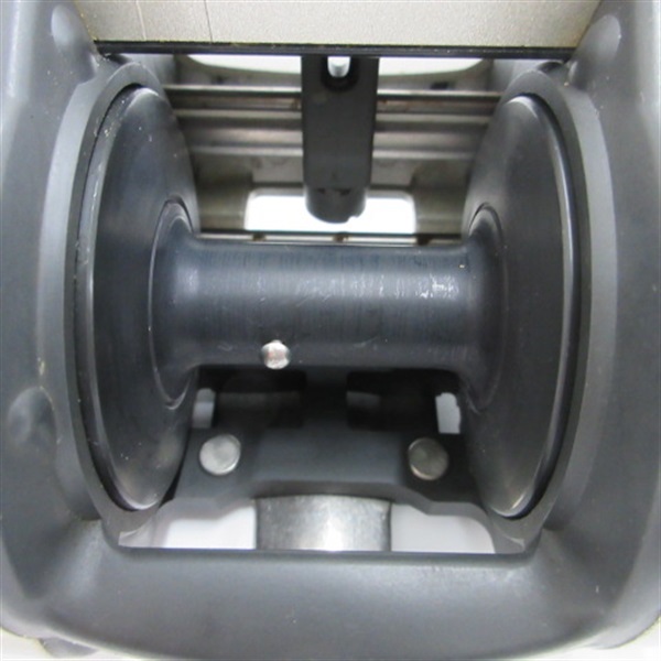 小船２０００ＥＶ